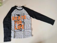 H&M Langarmshirt Gr.134/140 Jungen Longsleeve Oberteil Skater Rheinland-Pfalz - Wittlich Vorschau