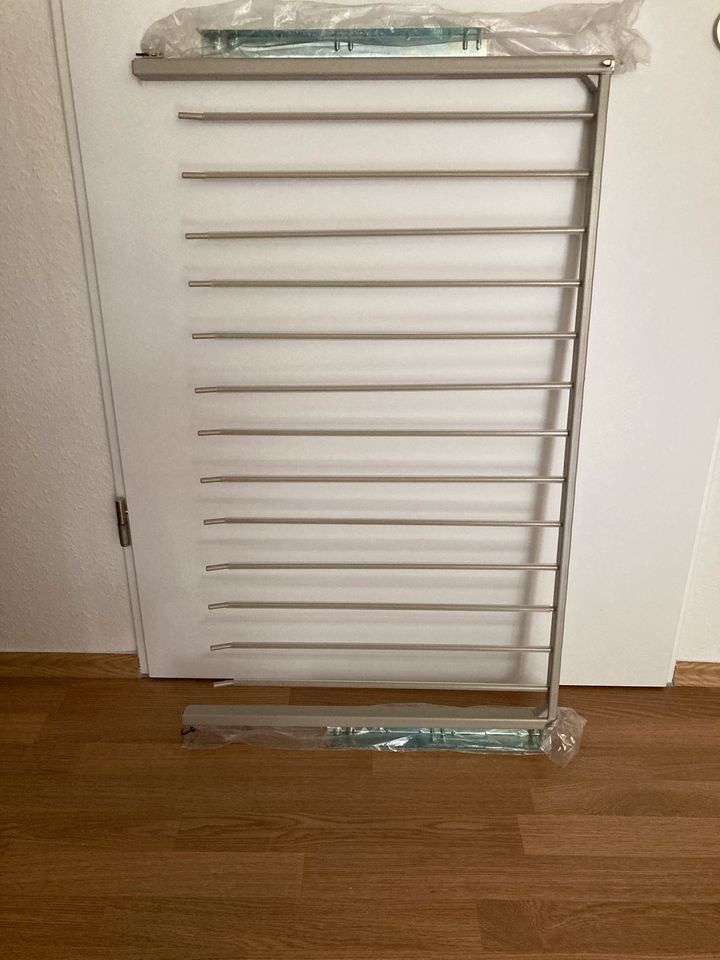 1 IKEA Komplement Hosenaufhängung, Maße 90x51 cm in Bad Honnef