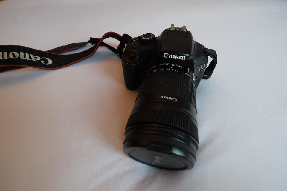 Canon Kamera Digitale Spiegelreflexkamera Eos 550d in Bamberg