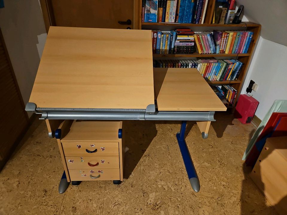 Kettler Schreibtisch für Kinder mit Rollcontainer in Köln