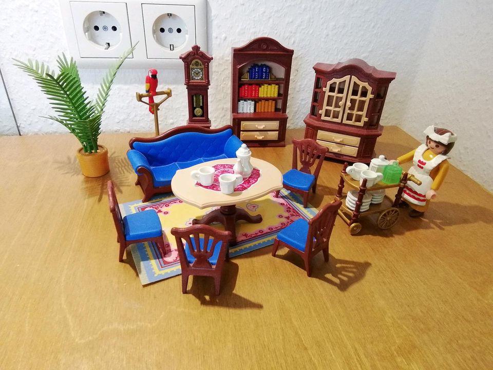 Playmobil Wohnzimmer 5316-A blaue Sofa alt Nostalgie in Nürnberg (Mittelfr)  - Oststadt | Playmobil günstig kaufen, gebraucht oder neu | eBay  Kleinanzeigen ist jetzt Kleinanzeigen