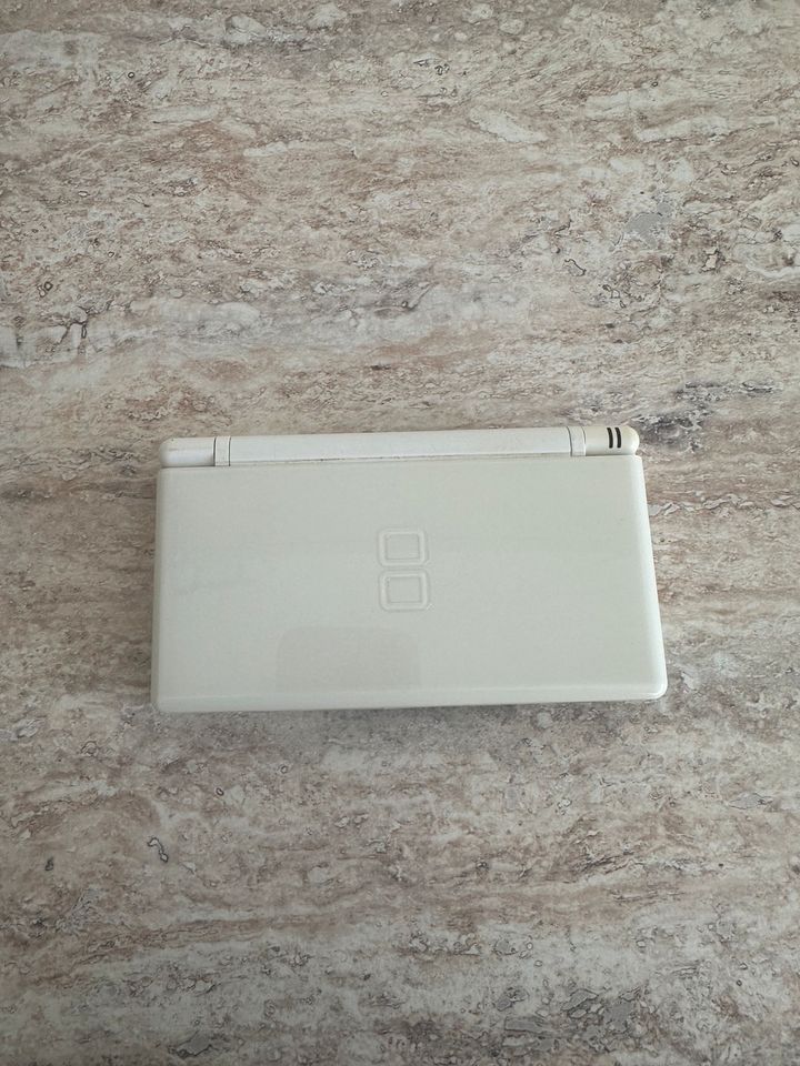 Nintendo DS lite in Frankfurt am Main