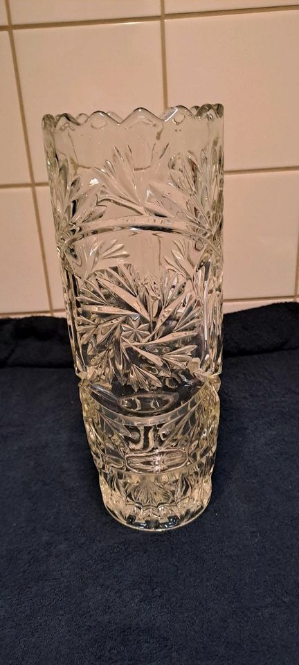 Größe Vase aus Nachlass in Bremerhaven