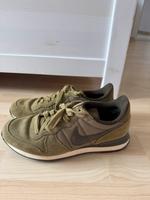 Nike Damenschuh Größe 40,5 Hessen - Langgöns Vorschau