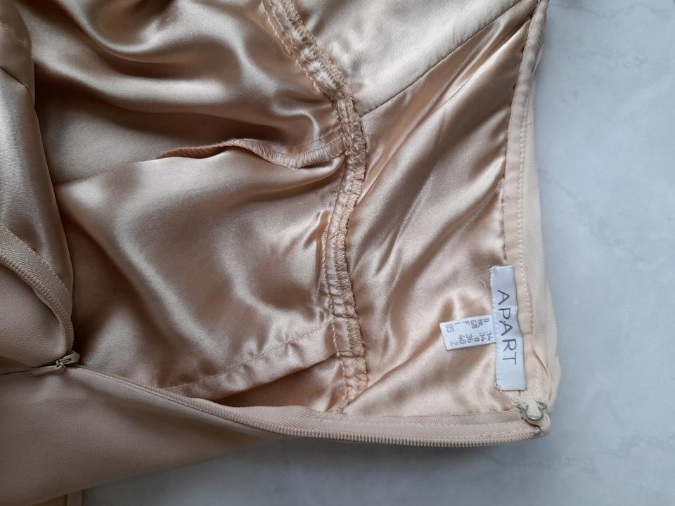 Luxus Damen Abendkleid beige creme | Gr. 34 | Apart | rückenfrei in Waltenhofen