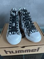 HUMMEL Sneakers Strada Zebra Jr. Größe 26 München - Bogenhausen Vorschau