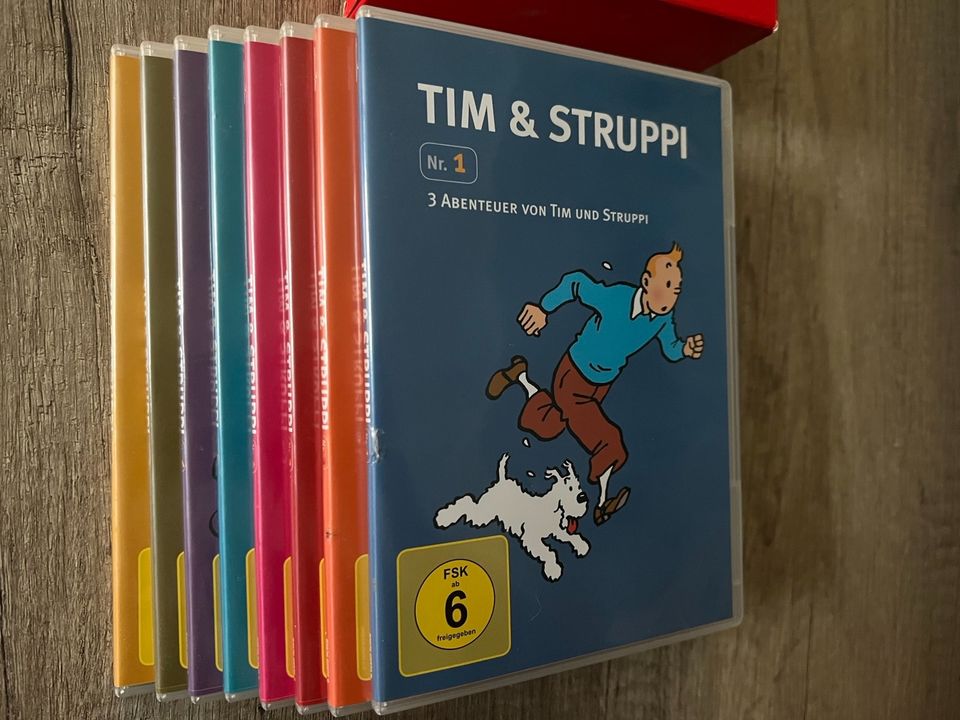 Tim und Struppi DVD Box mit 8 DVD’s in Berlin