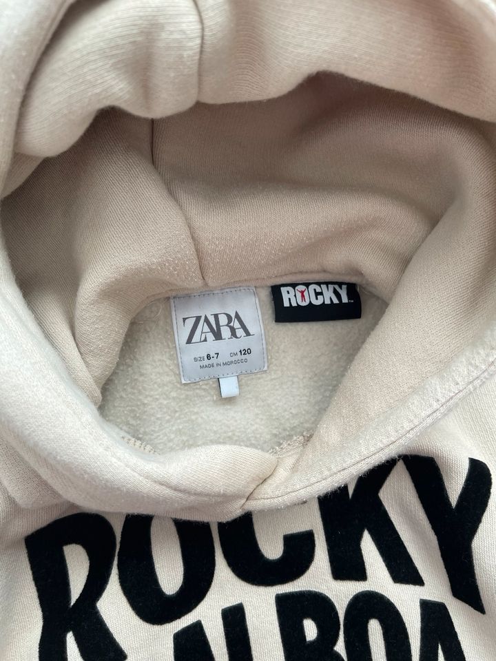 ZARA Pulli Pullover Sweatshirt Sweater Kapuze Junge 122 NP26€ in München