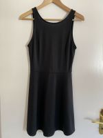 H&M Kleid Jersey schwarz,36,Rückenausschnitt,Sommerkleid, wie neu Frankfurt am Main - Innenstadt Vorschau