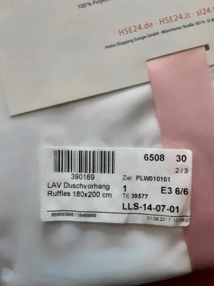 Lavelle Duschvorhang ruffles 180/200 romantisch neu Weiß in Auerbach in der Oberpfalz
