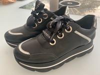 Sneaker Gr. 40 neu Schwarz Marke Cafenoir Kr. München - Gräfelfing Vorschau