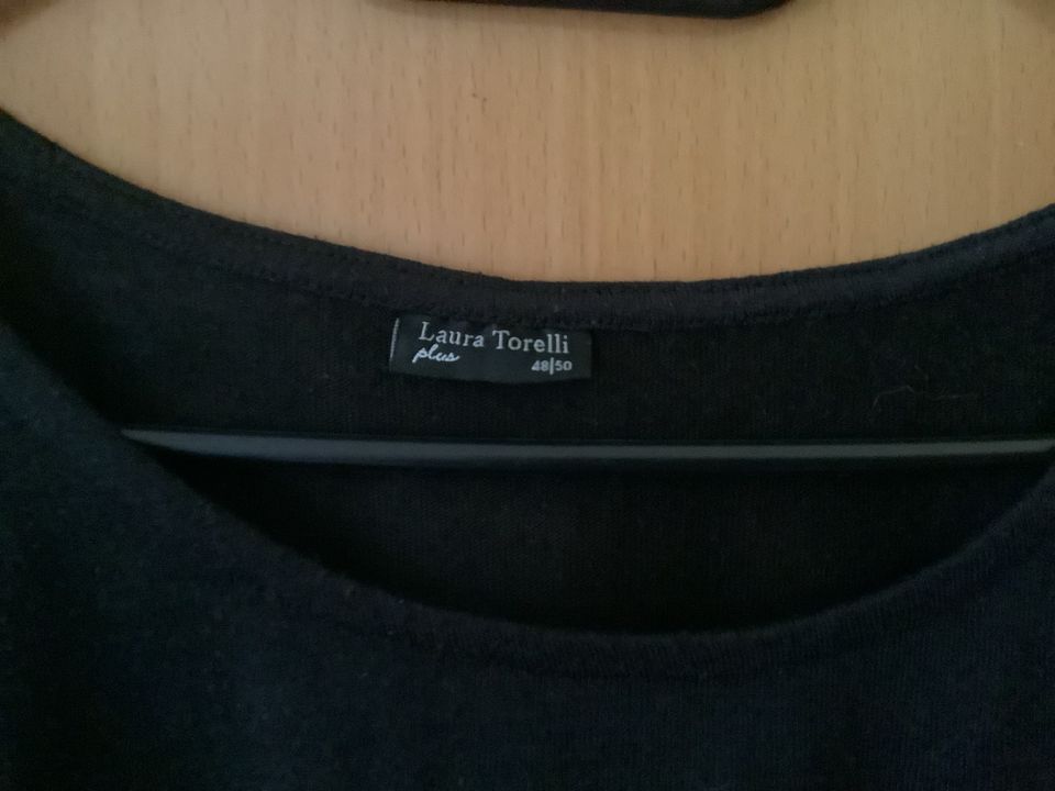 Damenshirt/ Pullunder Größe 48/50 schwarz in Eisenberg