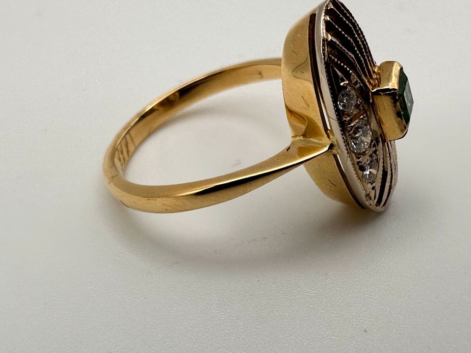 Ring 750 gelb Gold Diamanten und Smaragd UDSSR Gr.56 Selten in Köln