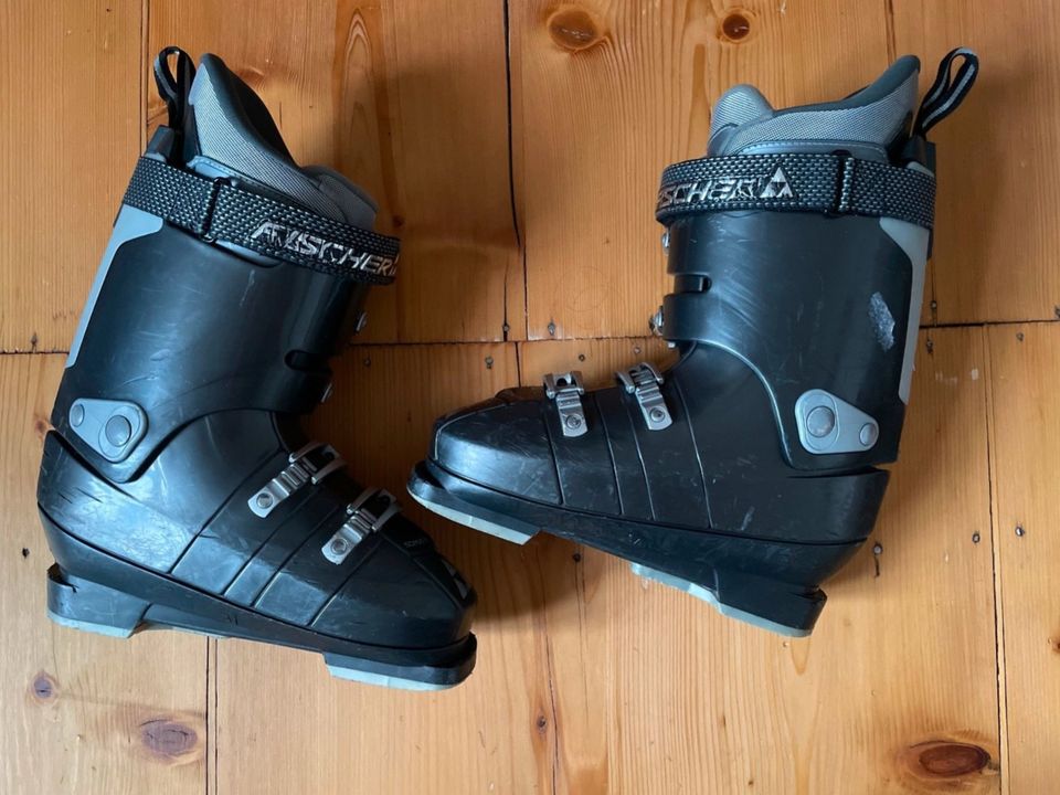 Skischuhe Ski Boots Fischer Damen Größe 25.5 (40) in Frankfurt am Main