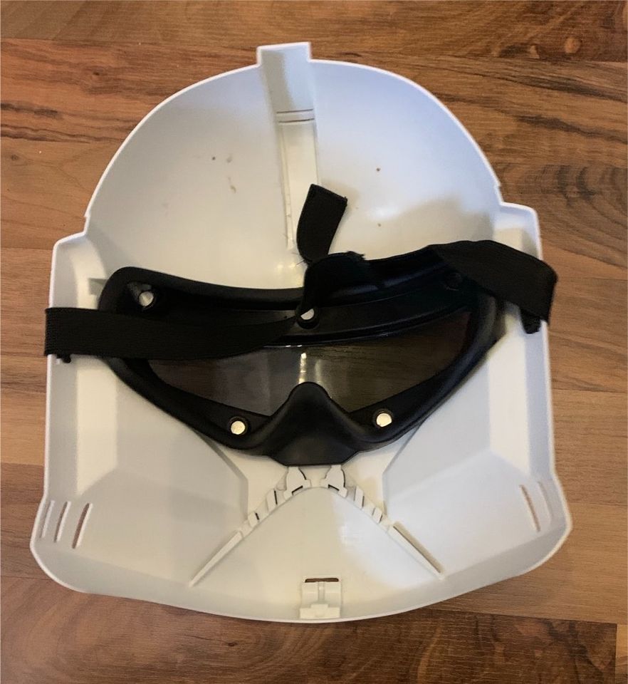 Star Wars Stormtrooper Helm Kostüm in Horn-Bad Meinberg