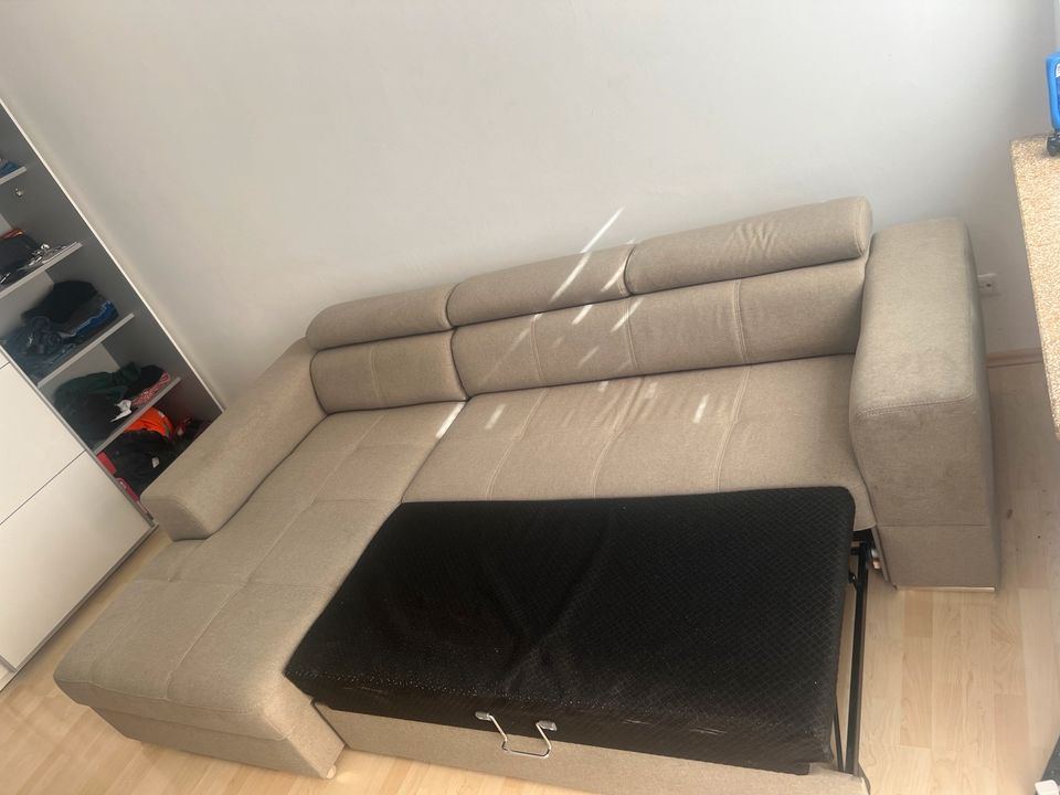 Sofa mit schlafunktion in München