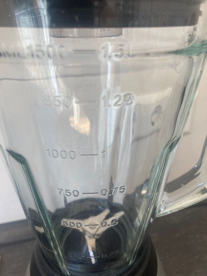 mia Edelstahl Standmixer Küchenmixer Glaskrug 1,5 Liter in Neu Ulm