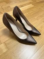 Pumps (braun), Größe 40, ungetragen Bayern - Altdorf Vorschau