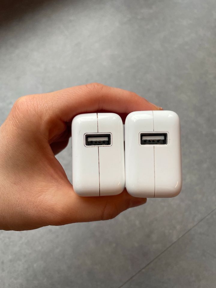 Apple USB Power Adapter 10W in Engelskirchen