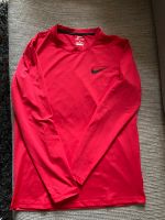Nike Langarm Shirt rot Air Max Größe S Hamburg - Bergedorf Vorschau