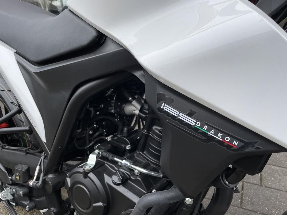 Motorrad Malaguti Drakon 125 ccm , Neumaschine ☑️verfügbar in Mettingen