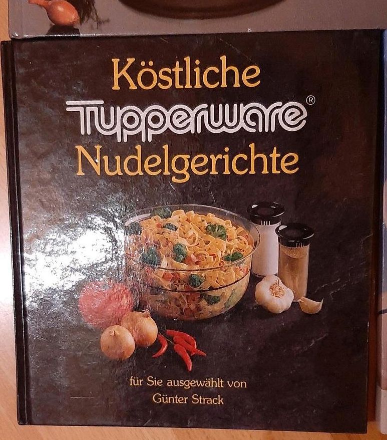 4 x Tupperware Koch,- Backen Bücher in Bingen