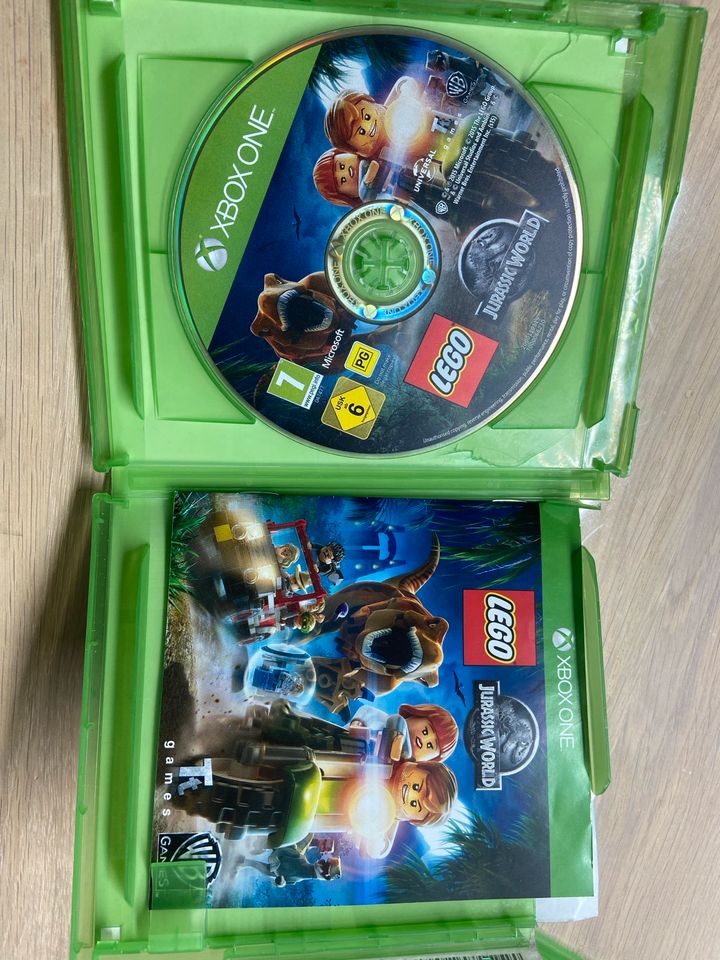 Xbox One Spiel Lego Jurassic world FIFA 21 in Rockenberg