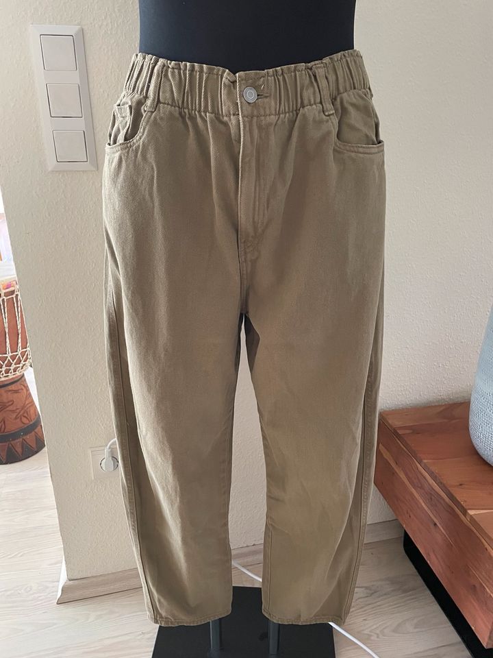 Karottenjeans Khaki Gummibund H&M 44 (XXL) inkl. Versand in Dorsten