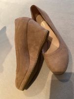 Keilabsatz Schuhe 41 rosa beige neu Niedersachsen - Obernkirchen Vorschau