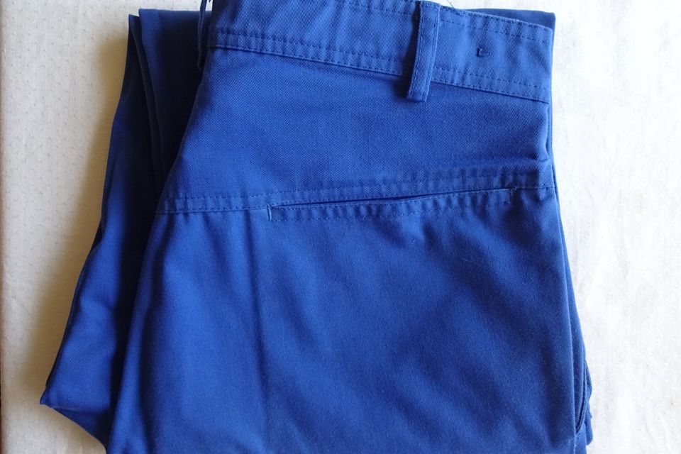 Arbeitshose / Bundhose, blau (Gr.48) in Wanfried