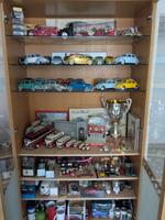 54 Stück VW Käfer 1:18 Modellautos und div. andere Raritäten Bayern - Leinburg Vorschau