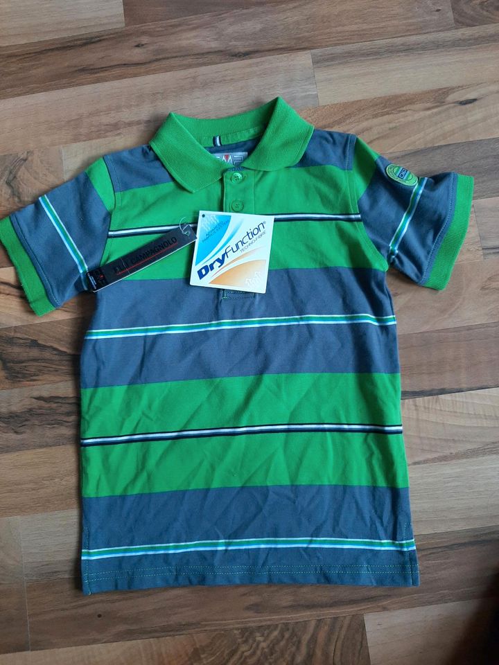 Shirt Neu Gr. 116 in Bremen