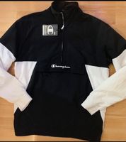 Champion Windbreaker Jacke schwarz/Weiss Gr. S Neuwertig Berlin - Hohenschönhausen Vorschau