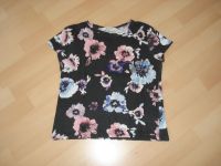 Mädchen T-Shirt - schwarz mit Blumenmuster - H&M Gr. 134/140 Baden-Württemberg - Waldkirch Vorschau