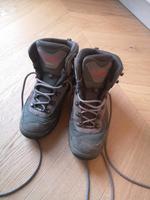 Lowa Damenschuhe Wanderschuhe Outdoor Schuhe wasserdicht 37.5 Bayern - Lauf a.d. Pegnitz Vorschau