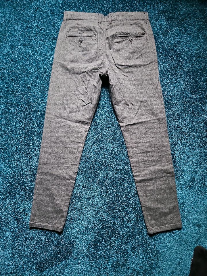 Jack&Jones Hose Slim Fit / Marco L32/W32 in Leezdorf