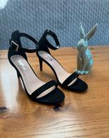 Stilettos, neu, Gr. 39, schwarz Bayern - Bernhardswald Vorschau