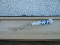 Porzellan  Fleischgabel ~ DDR ~ Zwiebelmuster ~ABS ~ TOP! Hessen - Schaafheim Vorschau