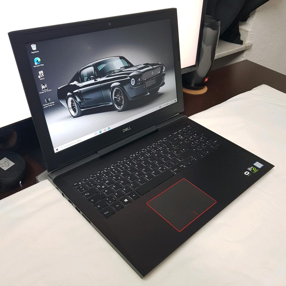 Laptop DELL Gaming P72F. GTX 1060 Max 6GB/intel/16GB/SSD+HDD/15'6 in Düsseldorf