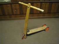 Roller, Kinder-Nostalgieroller aus Holz Niedersachsen - Tostedt Vorschau