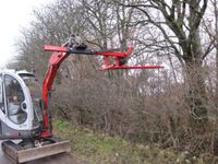 Hydraulische Heckenschere für Minibagger , Radlader , Hoflader Schleswig-Holstein - Großenaspe Vorschau