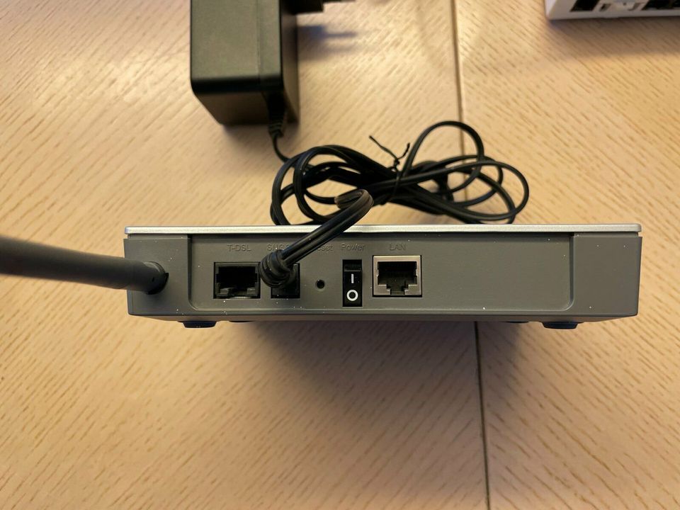 WLAN Router Speedport W 500 + DSL Splitter + NTBA in Büchen