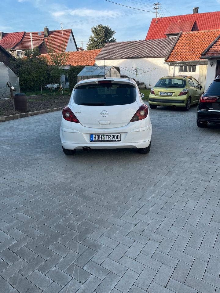 Opel Corsa 1.2 Opc line in Sontheim
