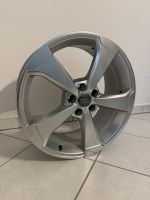 Audi Rotor original A3 RS3 Felge 8x19 Zoll et 49 5x112 8V001025CE Düsseldorf - Stadtmitte Vorschau