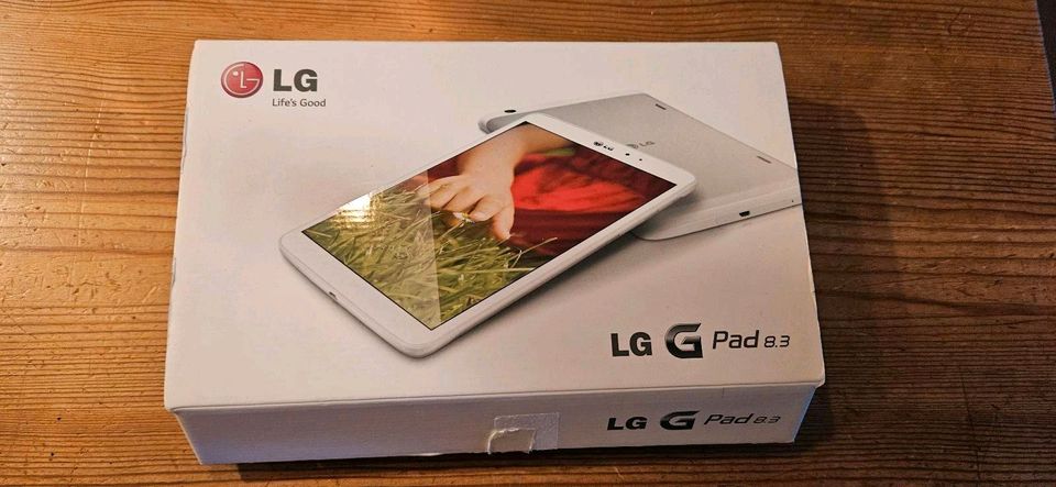 Geschenk LG Tablet in OVP mit Schutzcase in Wittgensdorf