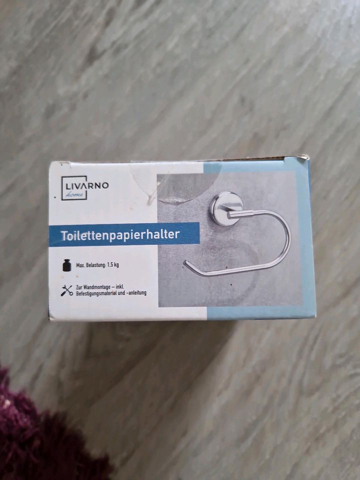 ,,, Neu ,,,Toilettenpapierhalter in Zeven