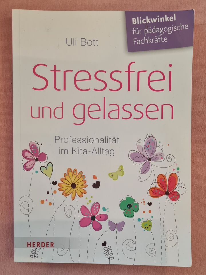 Buch " Stressfrei und gelassen im Kita - Alltag" in Berlin