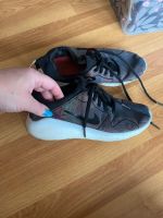 Schuhe Sneaker von. Nike gr.36.5 neuwertig Bayern - Neu Ulm Vorschau