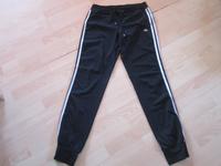 Adidas Sporthose ~ Gr. S ~ schwarz ~ Climalite ~ wie neu Nordrhein-Westfalen - Bad Berleburg Vorschau