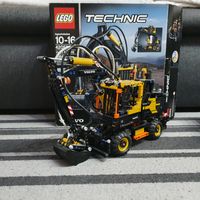 Lego Technic 42053 Volvo EW 160E Bagger Motorisiert OVP Hessen - Bad Homburg Vorschau